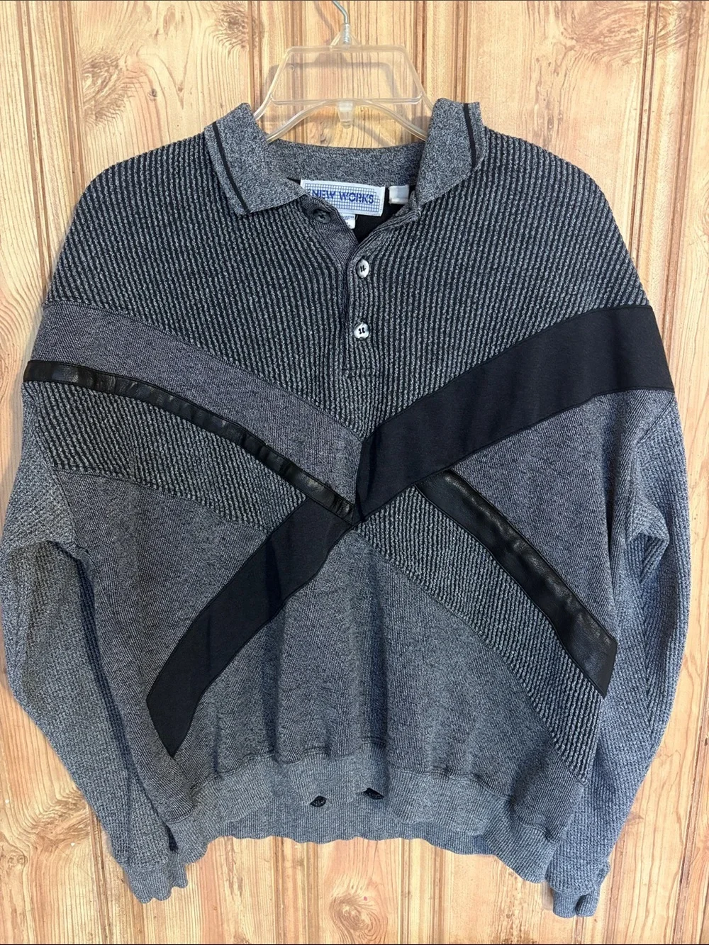 New Works Gray Knit Polo Pullover Black Stripe Panel Detail Men’s Size M Retro